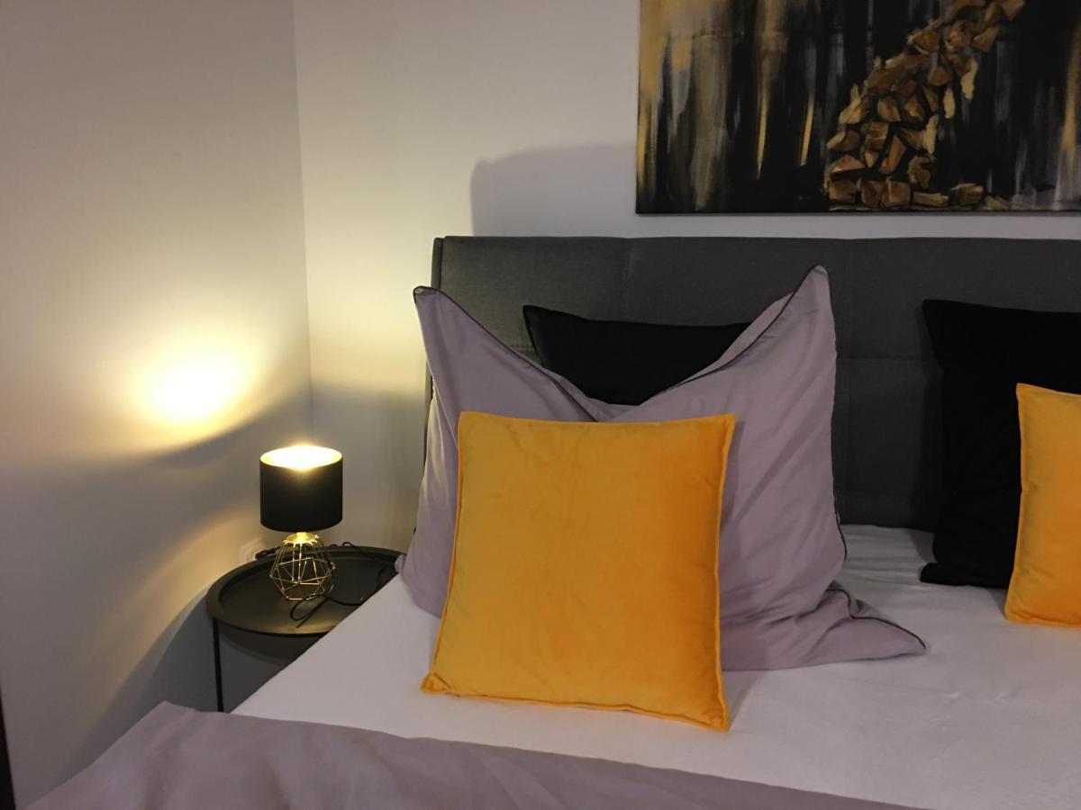 Home Apartment شوبرون المظهر الخارجي الصورة