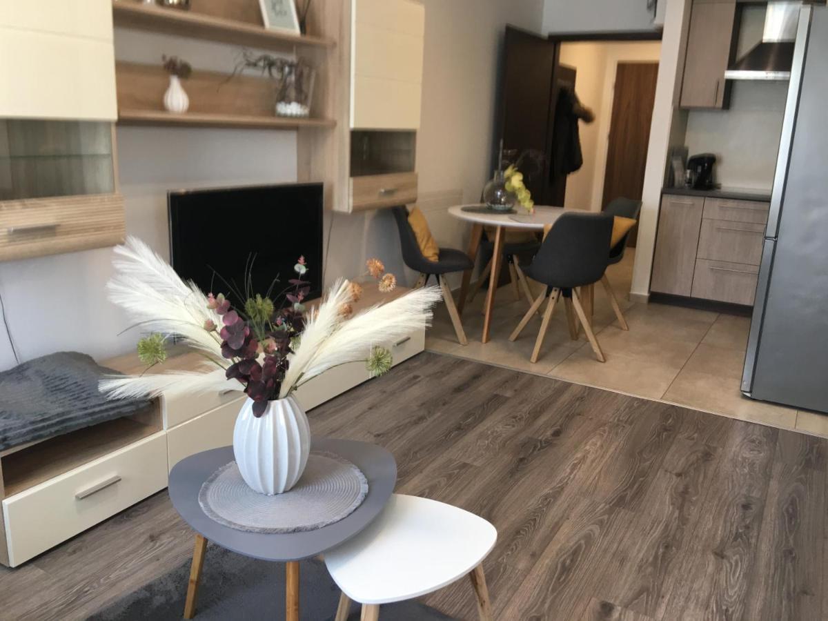 Home Apartment شوبرون المظهر الخارجي الصورة